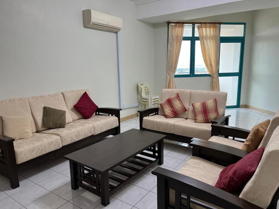 My Daily Homestay - Miri Times Square Quarto foto