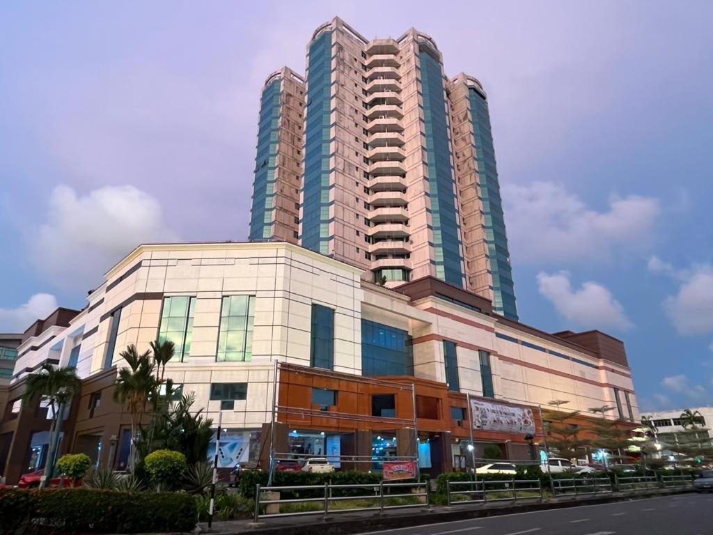 My Daily Homestay - Miri Times Square Quarto foto