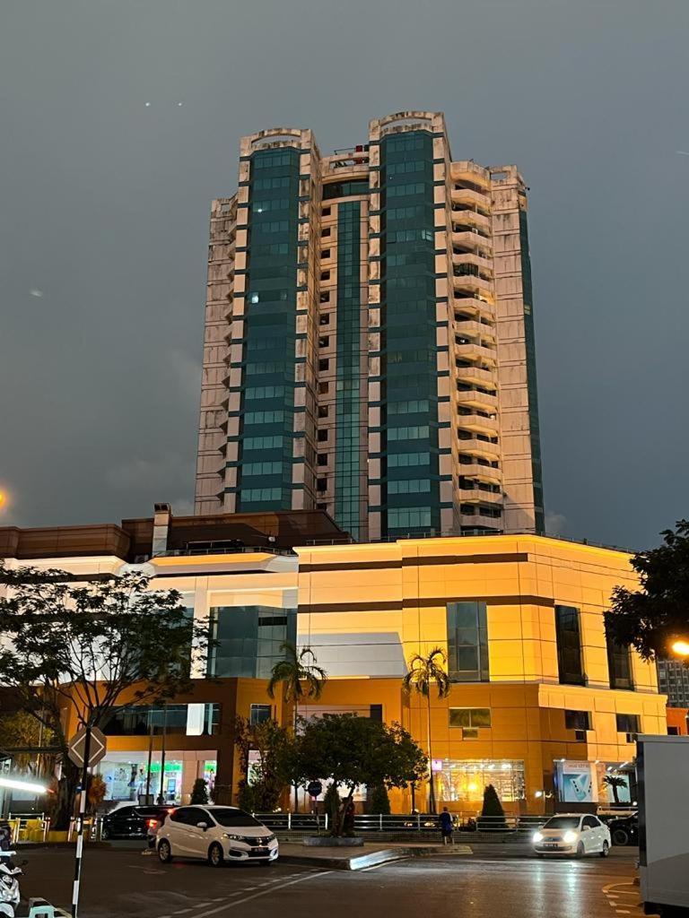 My Daily Homestay - Miri Times Square Quarto foto